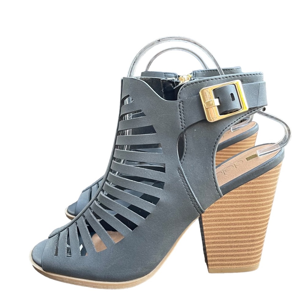 Dolce Vita Dolcetta Gray Ankle Block Heel Sandal Womens Shoes Size 8 - Picture 2 of 11